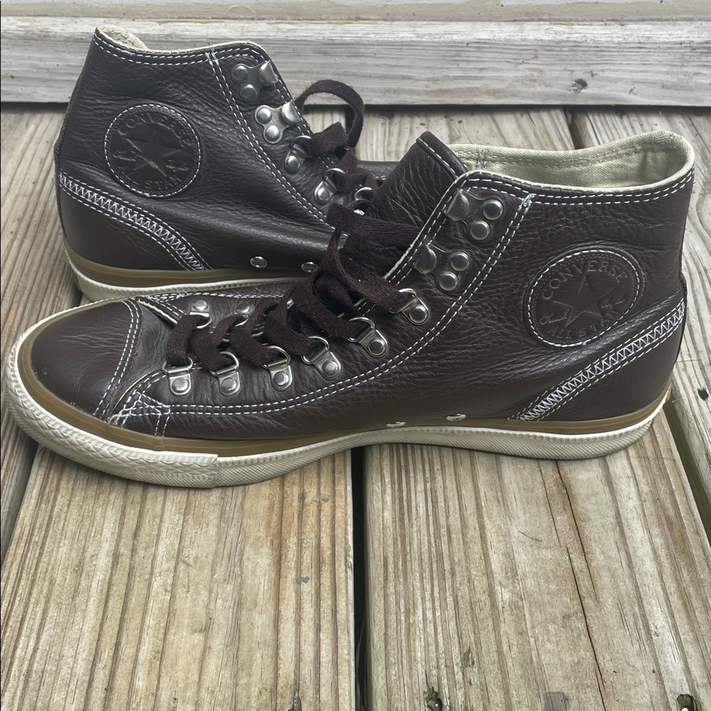 👀 Chuck Taylor All Star High Street Hi Brown Leather Hi-Top Sneakers SZ M8/W10